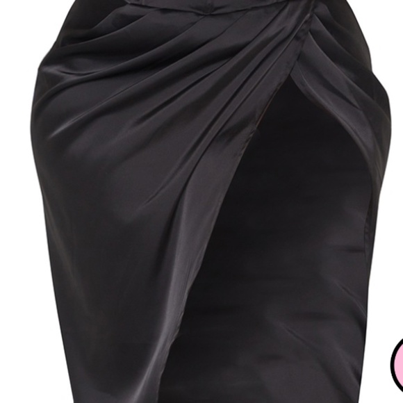 PLUS BLACK BANDEAU CORSET SPLIT MIDI DRESS - Picture 3 of 7